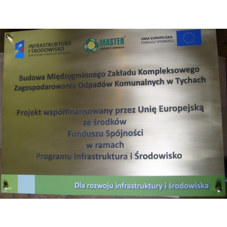 Tablica UE 900/700 mosięzna grawerowana